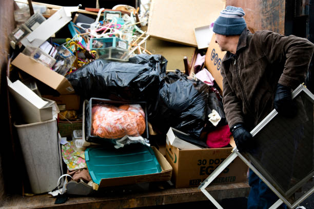 Best Garage Cleanout  in Denison, TX